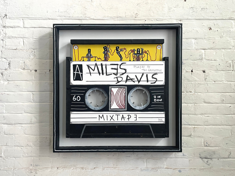 MILES DAVIS  (PLAYED BY THE  CASSETTOS)